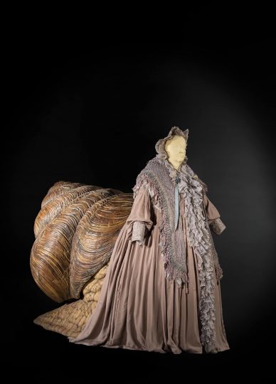 Costume Lumaca Costumista: Massimo Cantini Parrini, 2019. Sartoria Tirelli. Interprete: Maria Pia Timo. Foto Leonardo Salvini