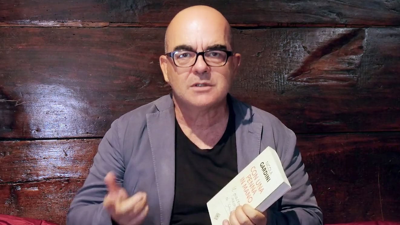 Perché scrivere a mano oggi? Lo racconta Nicola Gardini a INDIETalk